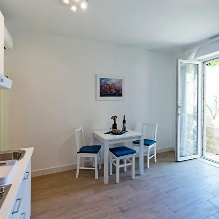 Ida דוברובניק